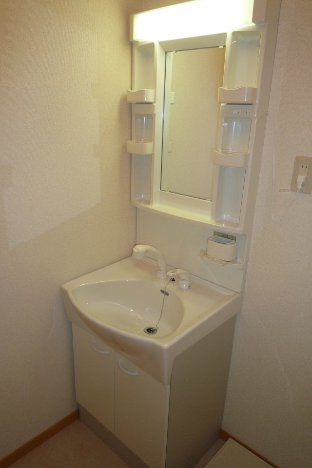 �`�r�r�d�s�t���U 1�`4����