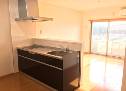 �j�b������