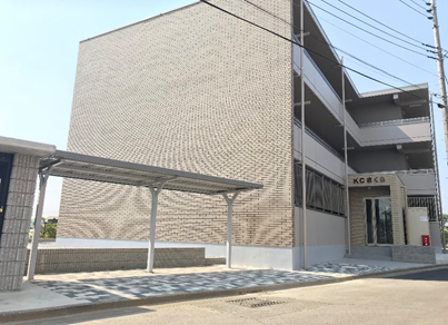 �j�b������