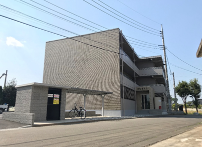 �j�b������