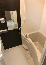 ���]���E�A���G�b�g