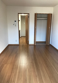 ���]���E�A���G�b�g